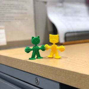 Meet your Posher, Apryl